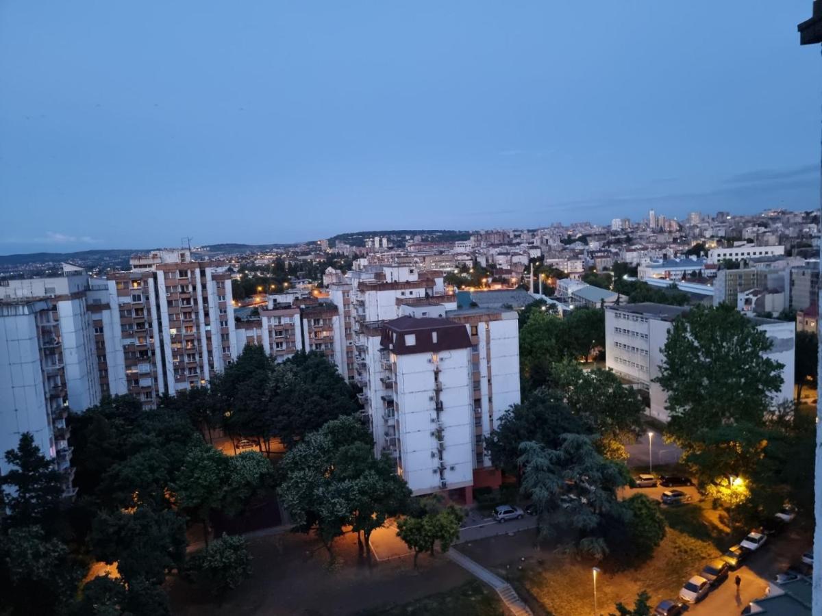 Apartment View *